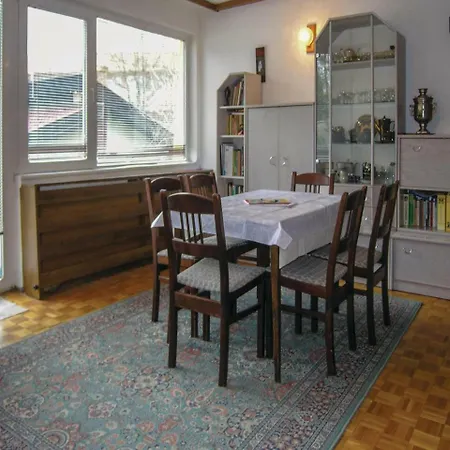 Two-bedroom Holiday In Holiday home *