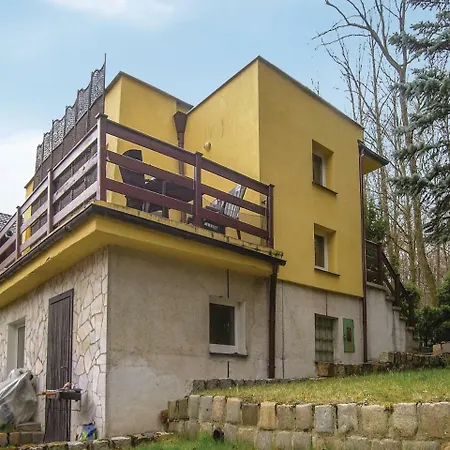 Two-bedroom Holiday In *
