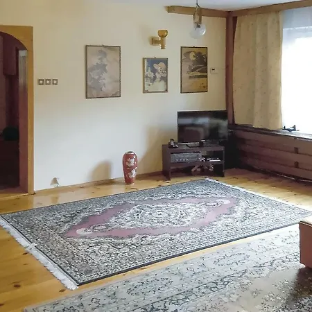 Two-bedroom Holiday In * Poznan